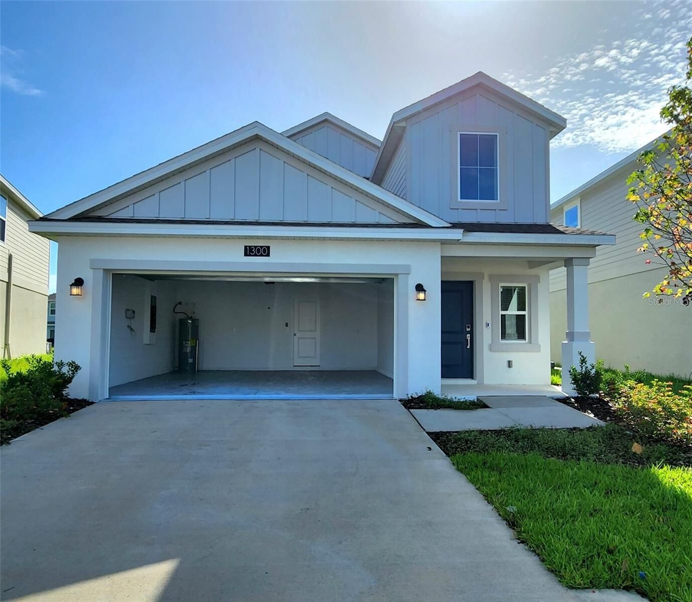 Property Photo: 1300 Sand Trap Court FL 32124
