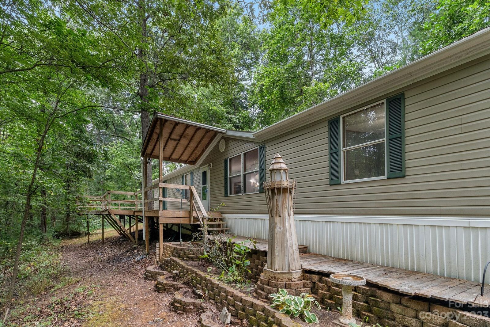Property Photo: 68 Hogan View Drive NC 28804