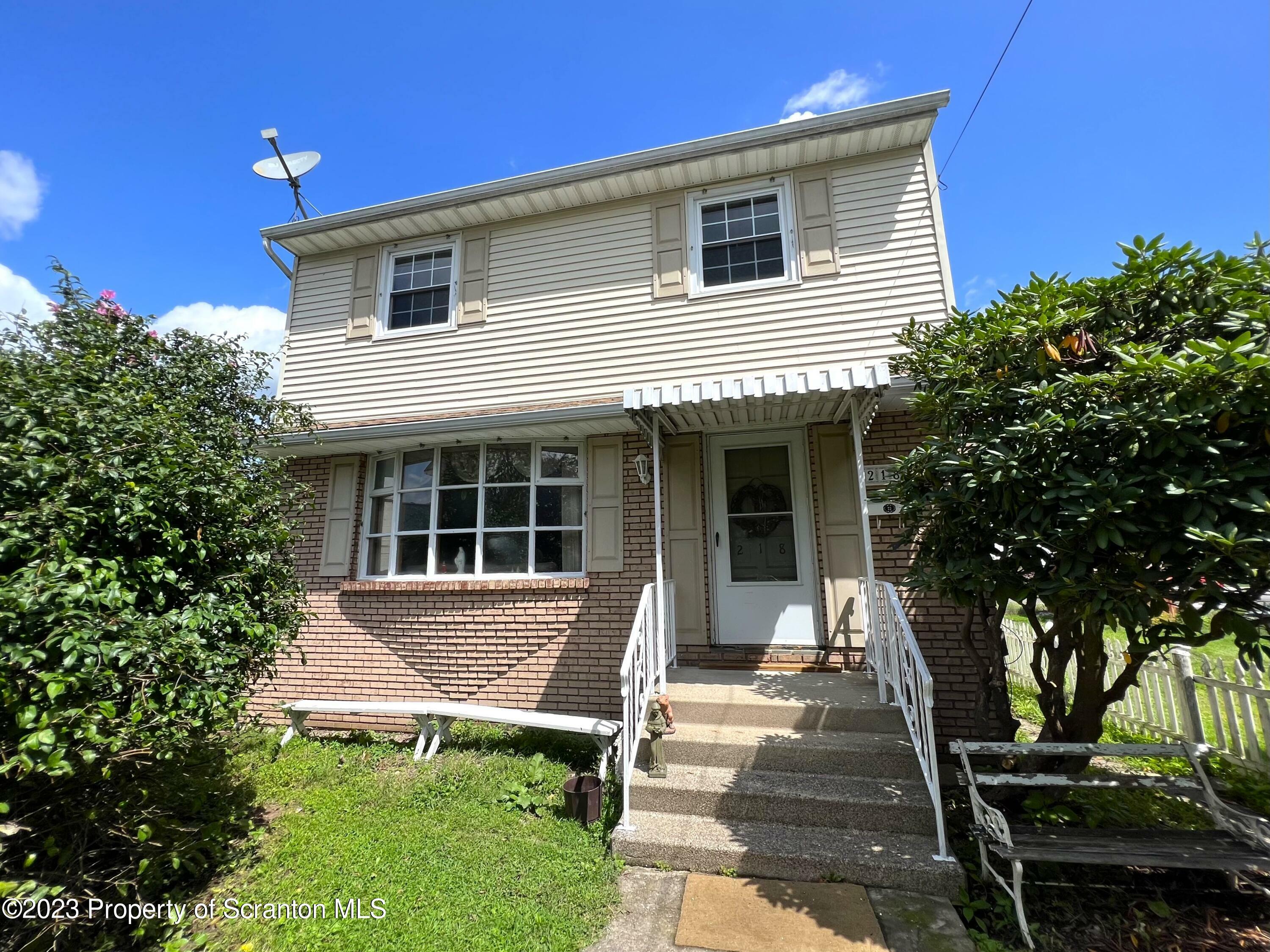 Property Photo:  218 Jackson Street  PA 18447 