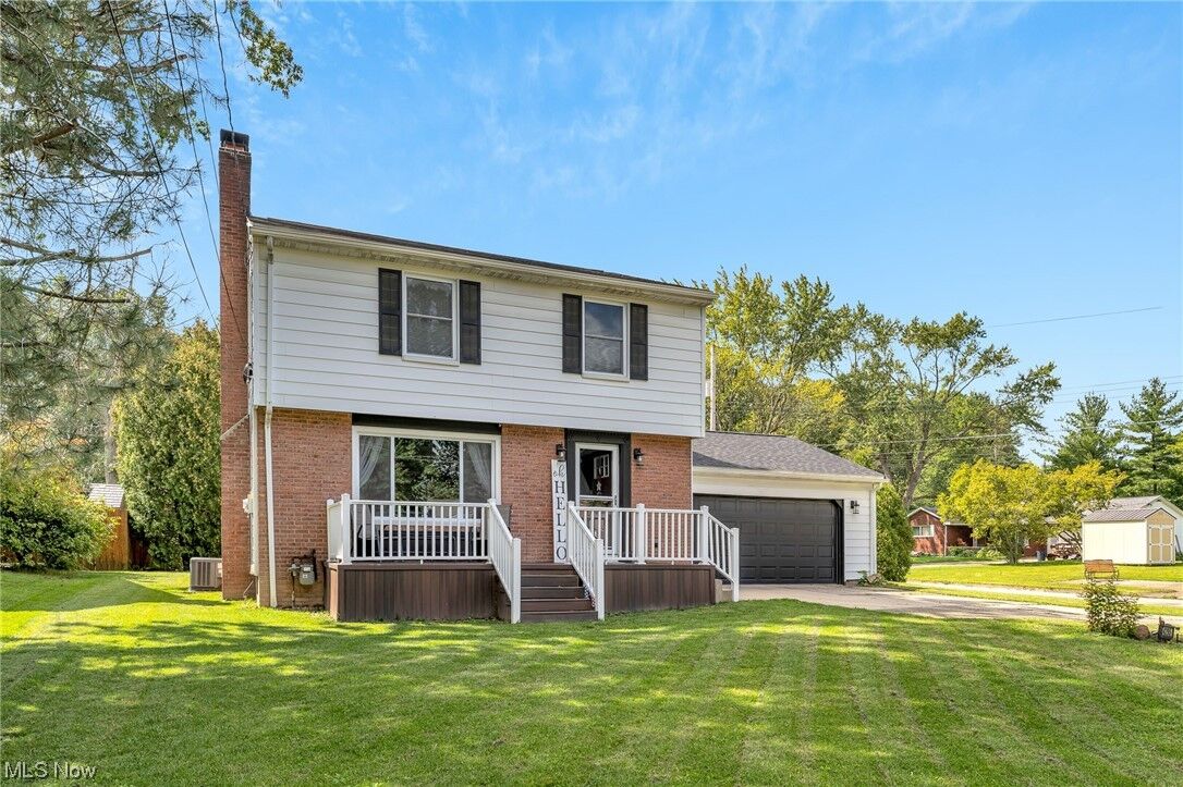 Property Photo:  4295 Woodleigh Lane  OH 44511 