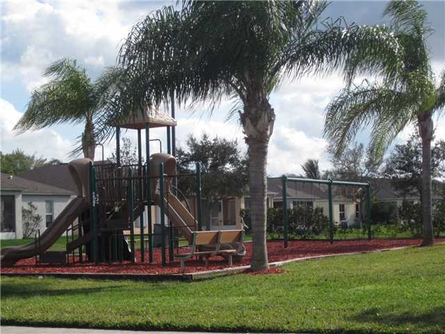 Property Photo: 1500 9th Place FL 32960