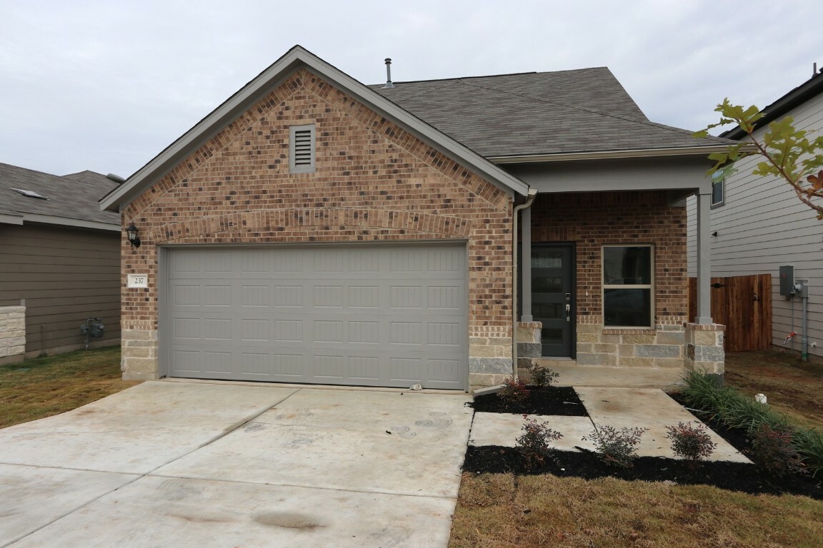 Property Photo:  237 Cherry Vine Lane  TX 78610 