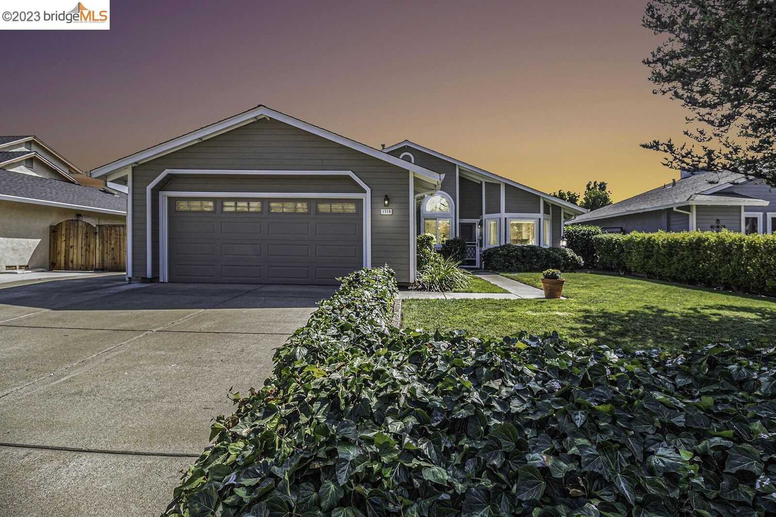 Property Photo:  1719 Chianti Way  CA 94561 