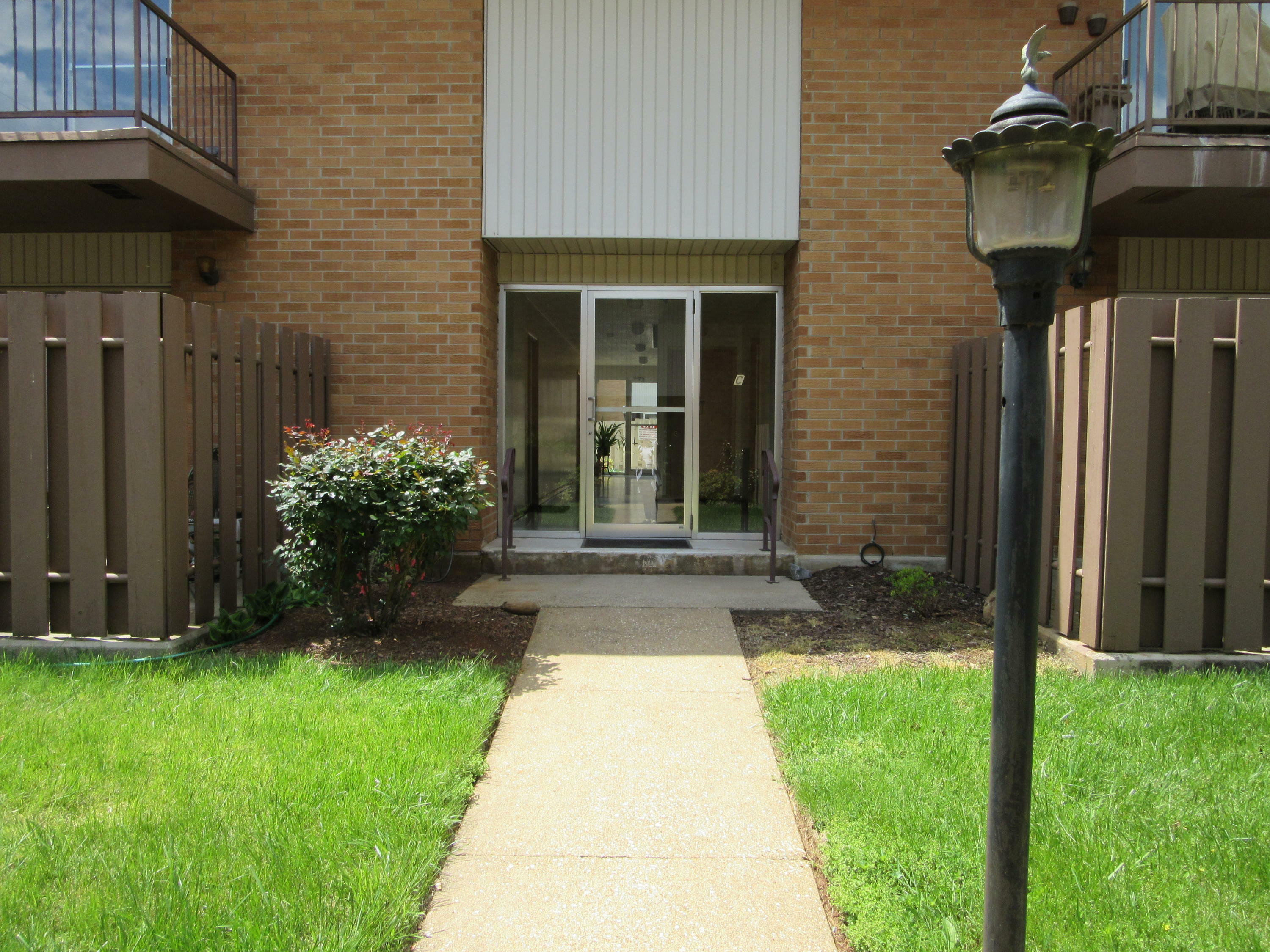 Property Photo:  3104 N Broadway St Apt C23  TN 37917 