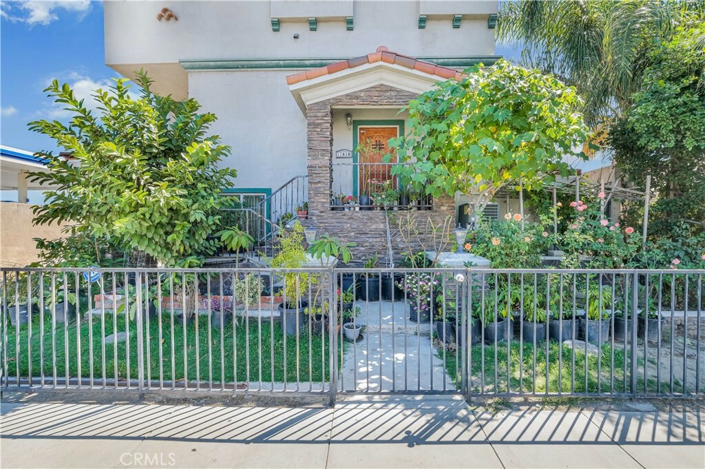 Property Photo: 12618 Curtis And King Road CA 90650