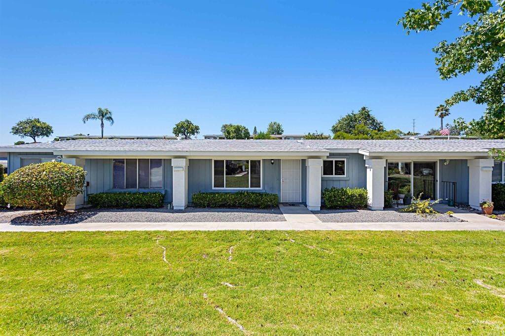 Property Photo:  742 Pearwood Street  CA 92057 
