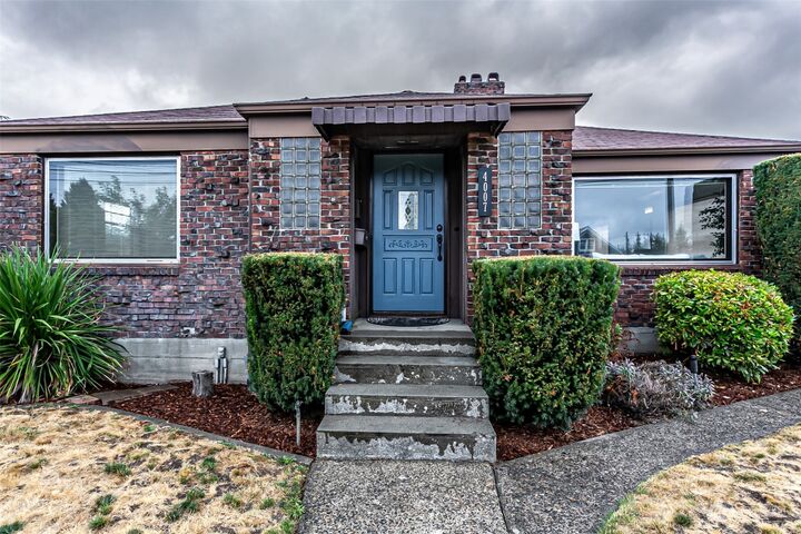 Property Photo:  4007 N 11th Street  WA 98406 