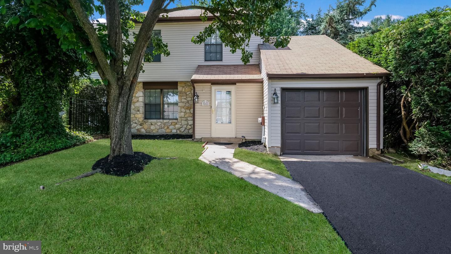Property Photo: 3201 Ellington Court PA 19020