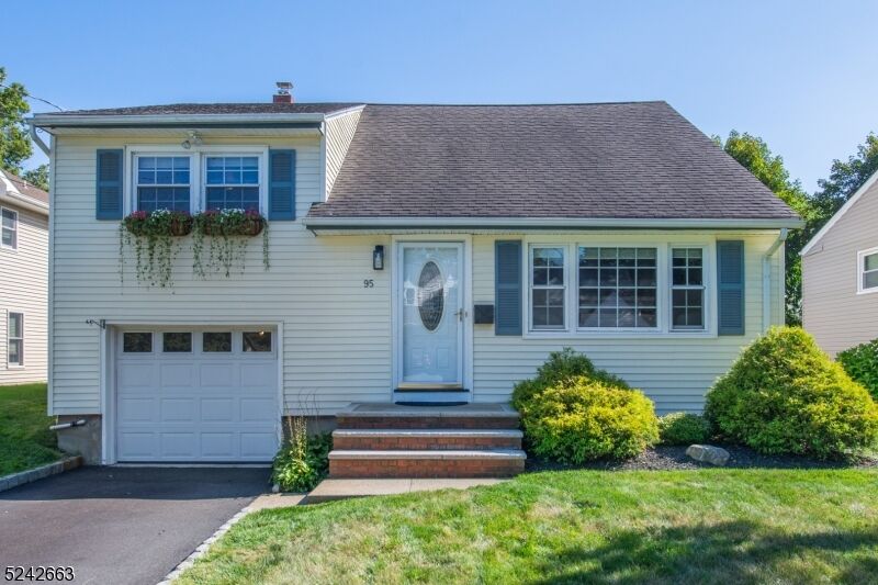 Property Photo:  95 Wiltop Rd  NJ 07857 