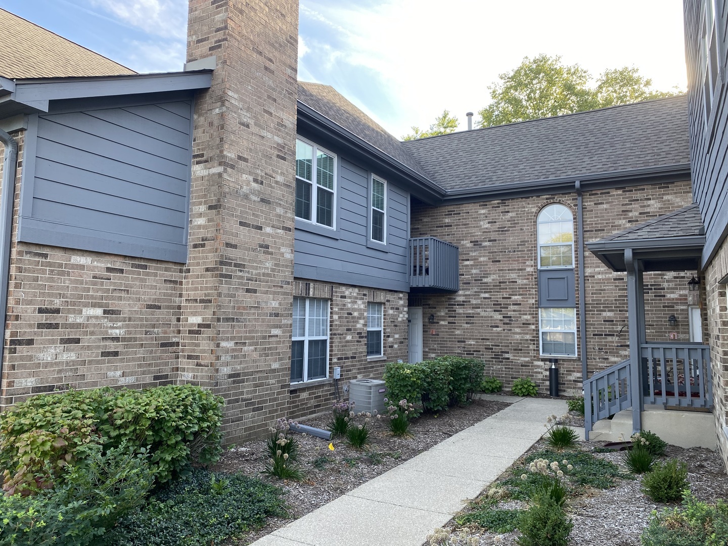 Property Photo: 23 Foxcroft Road 115 IL 60565