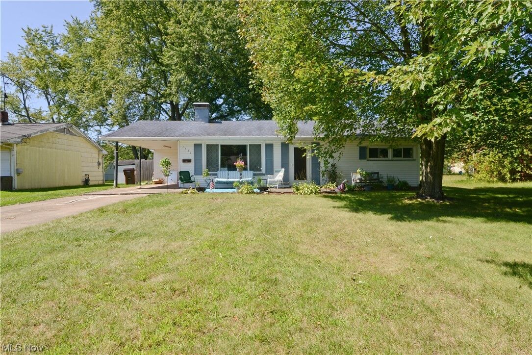 Property Photo: 2526 N Redgate Lane OH 44511