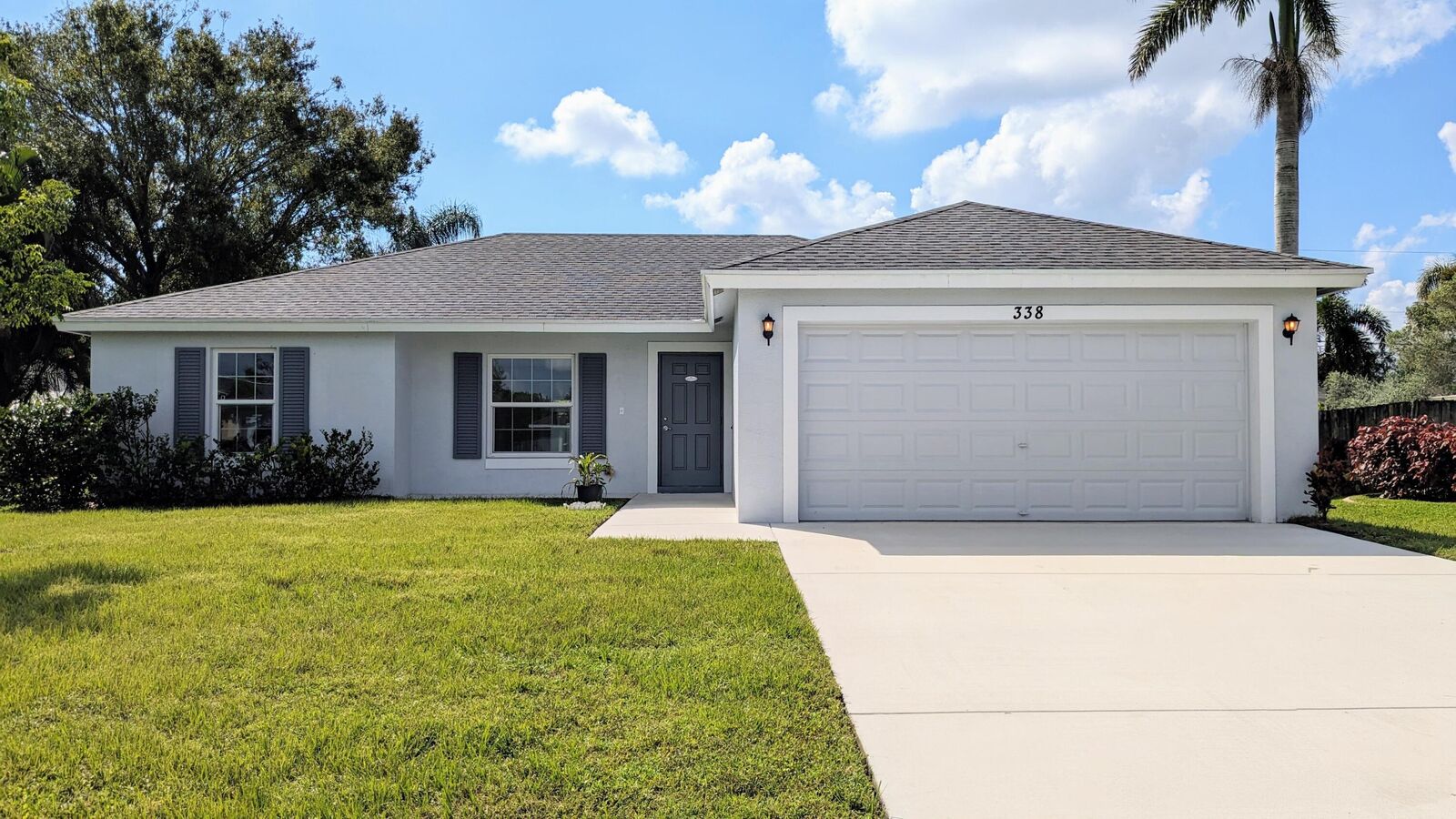 Property Photo:  338 SW Nativity Terrace  FL 34984 