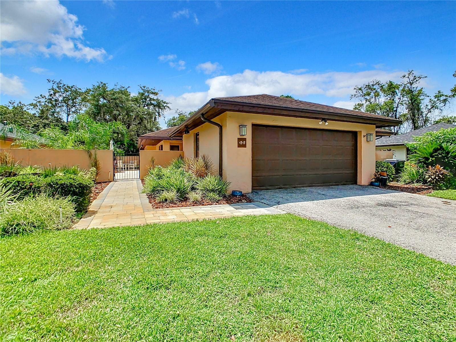 Property Photo:  44 Coventry Drive  FL 33844 