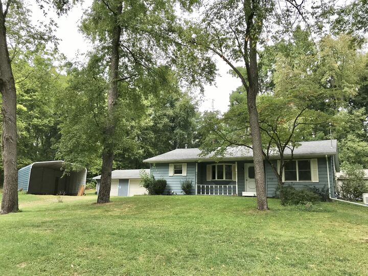 21620 N Everson Drive  Sturgis MI 49091 photo