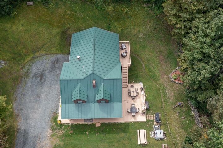 Property Photo: 211 Hidden Lane VT 05001