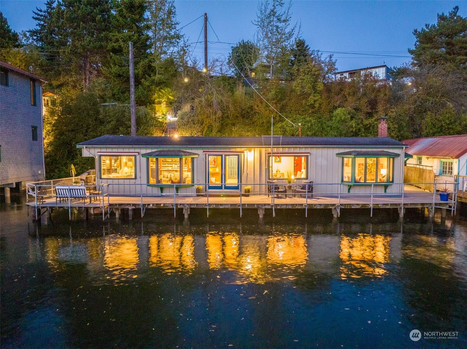 2 bed Seattle home for sale 5623 Seaview Avenue NW, Seattle, WA 98107