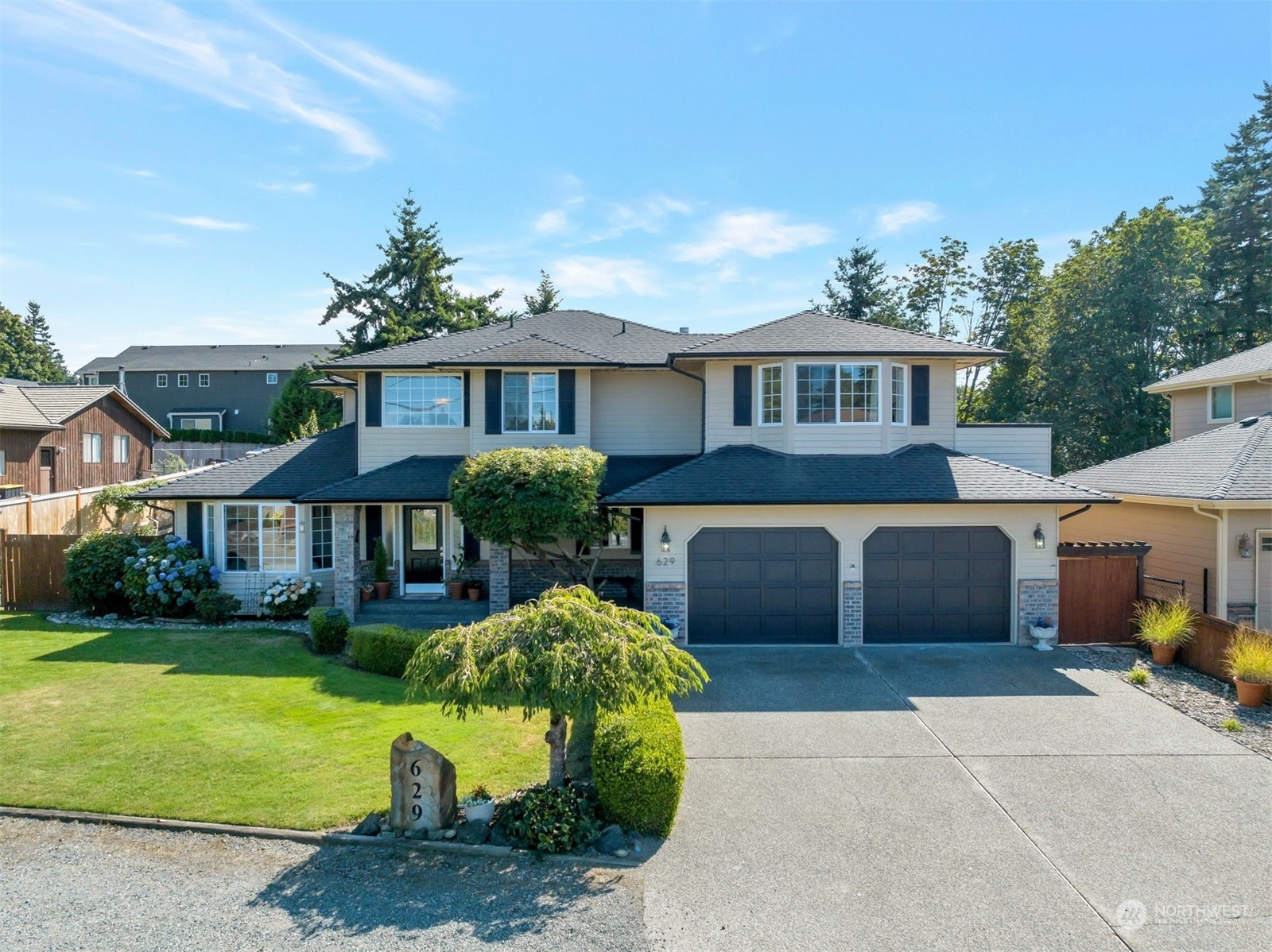 Property Photo: 629 Possession View Lane WA 98275