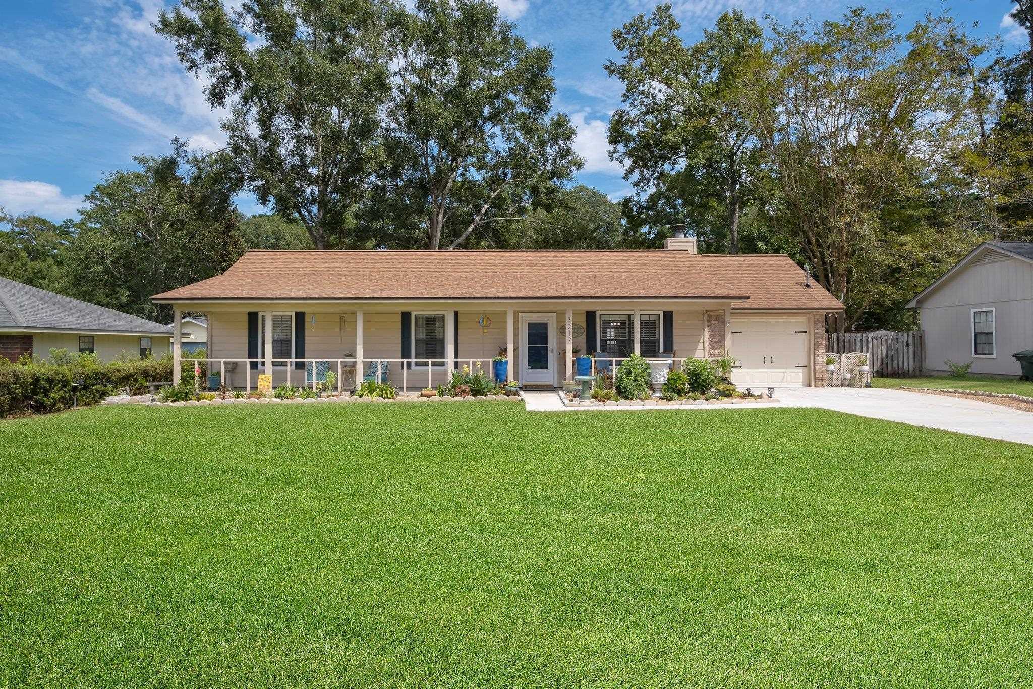 Property Photo:  3217 Earl Drive  FL 32309 