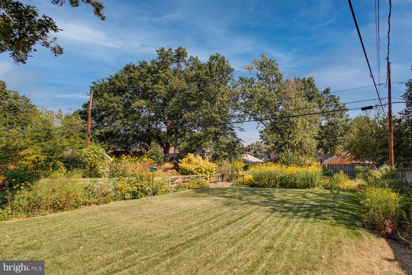 Property Photo: 511 Tennessee Avenue VA 22305