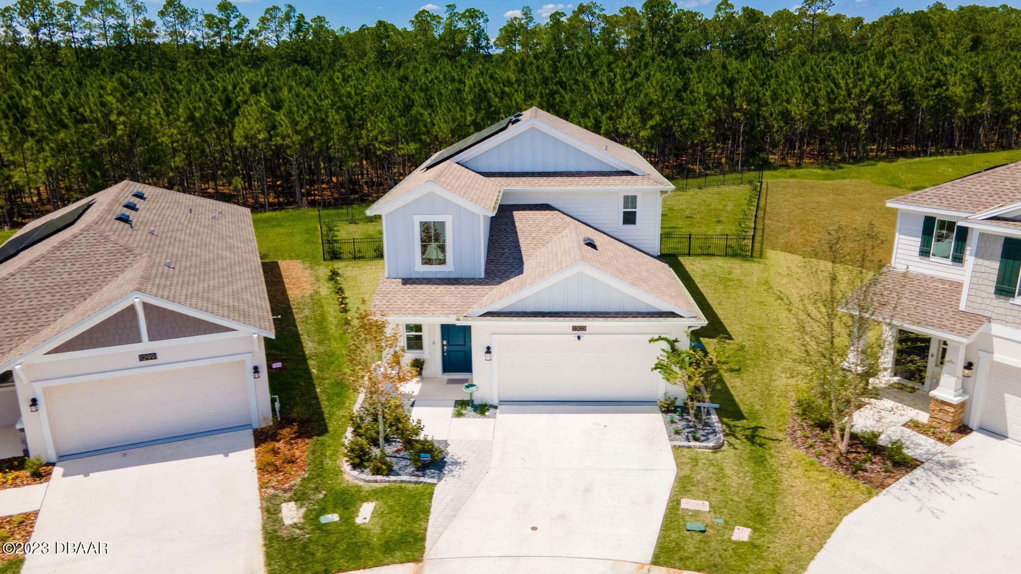 Property Photo:  1303 Sand Trap Court Court  FL 32124 