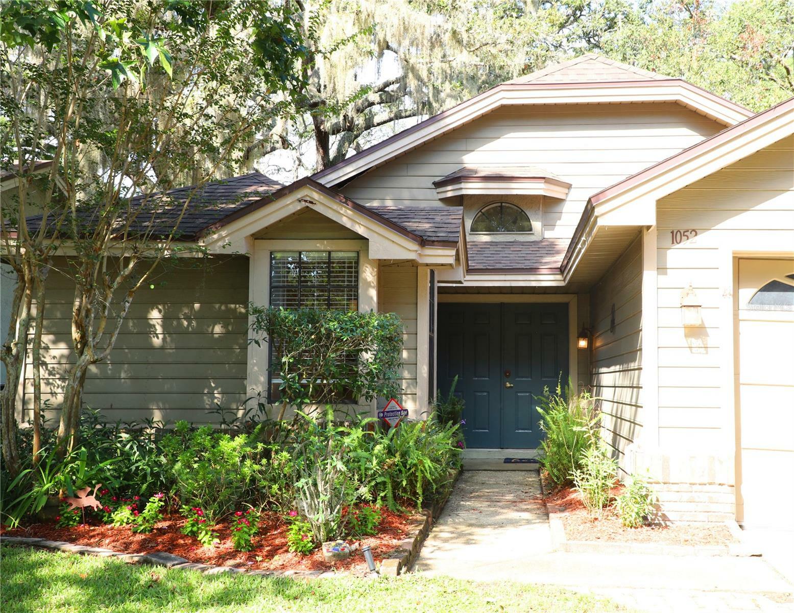 Property Photo:  1052 Piedmont Oaks Drive  FL 32703 