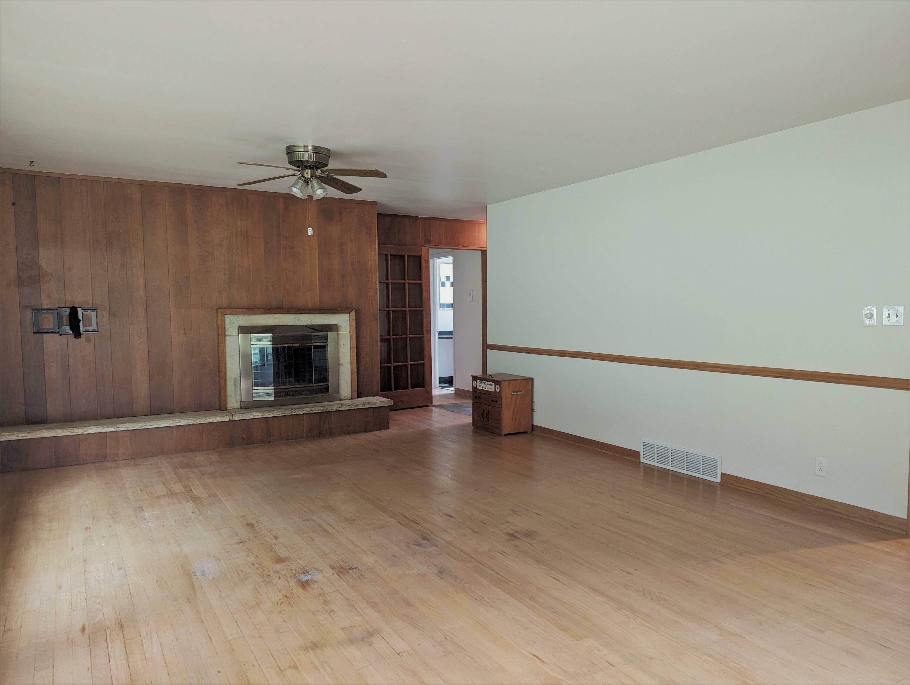 Property Photo: 5345 S Menard Dr WI 53151