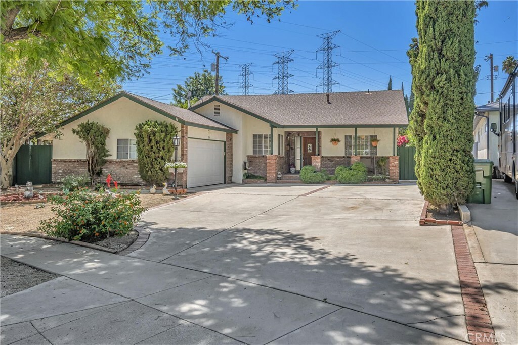 Property Photo:  11419 Debra Avenue  CA 91344 