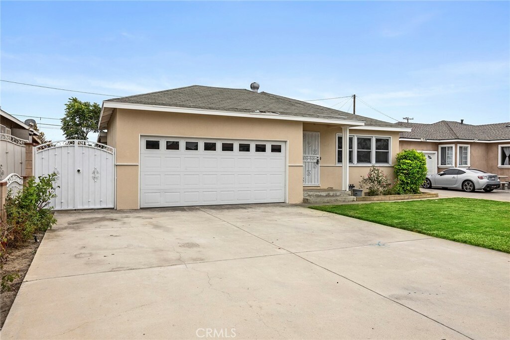 Property Photo:  1234 Carlton Pl  CA 92707 