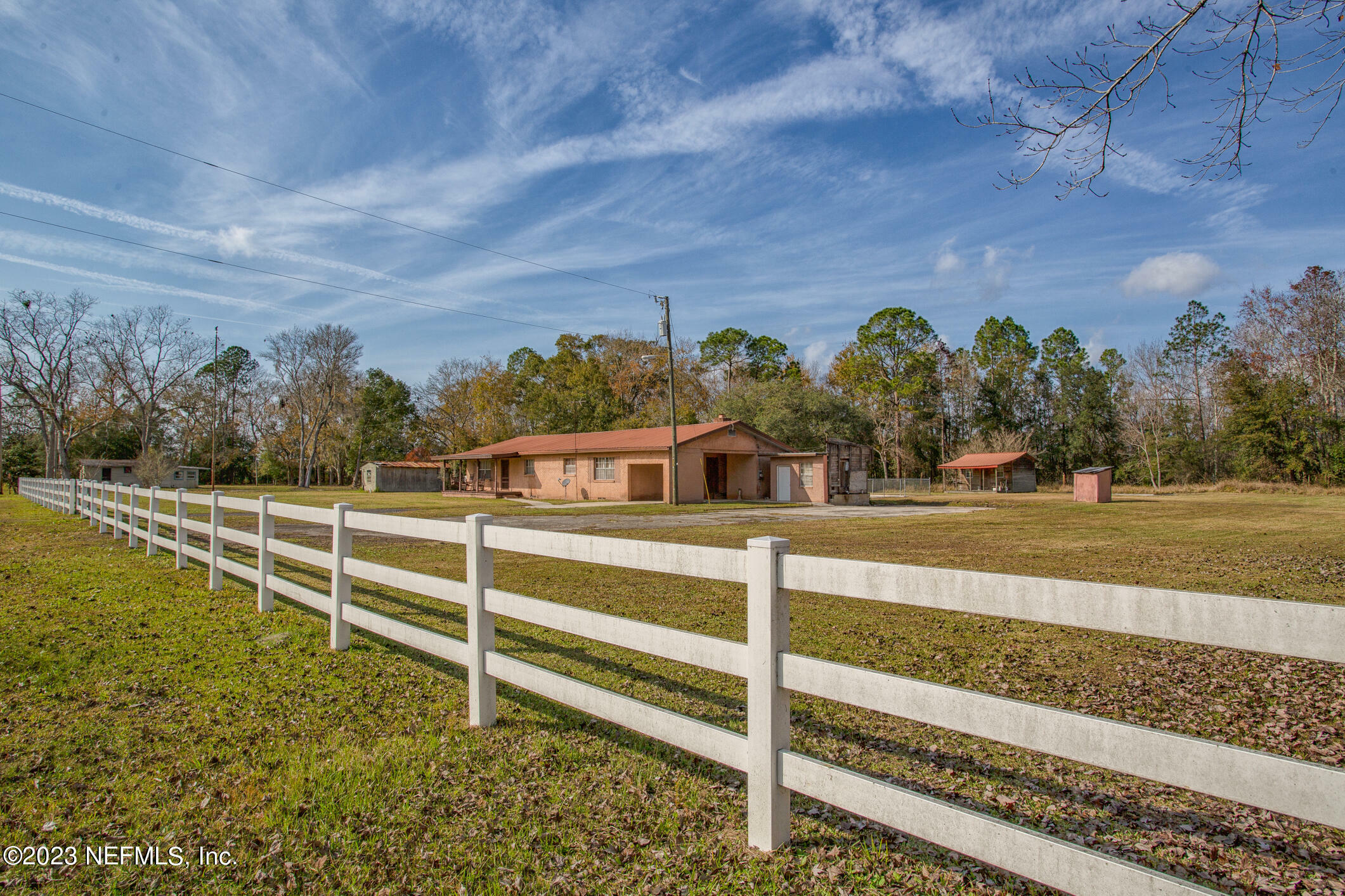 Property Photo: 15715 Normandy Blvd FL 32234