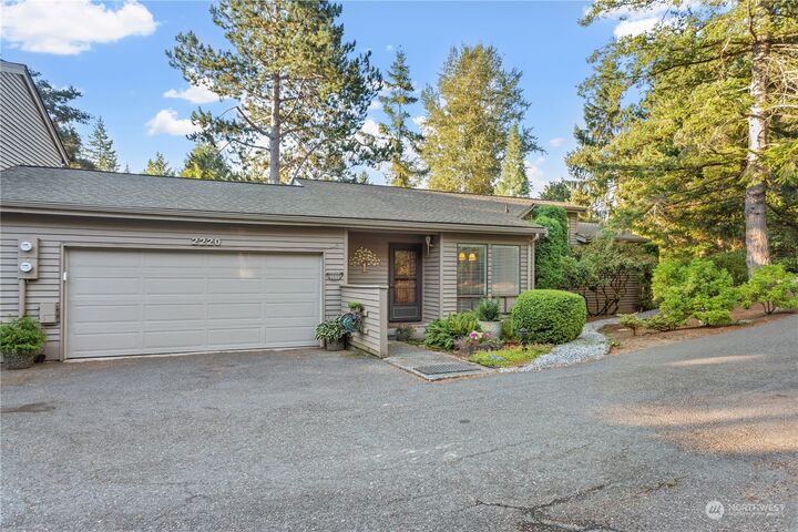 2220 W Birch Street C4  Bellingham WA 98229 photo