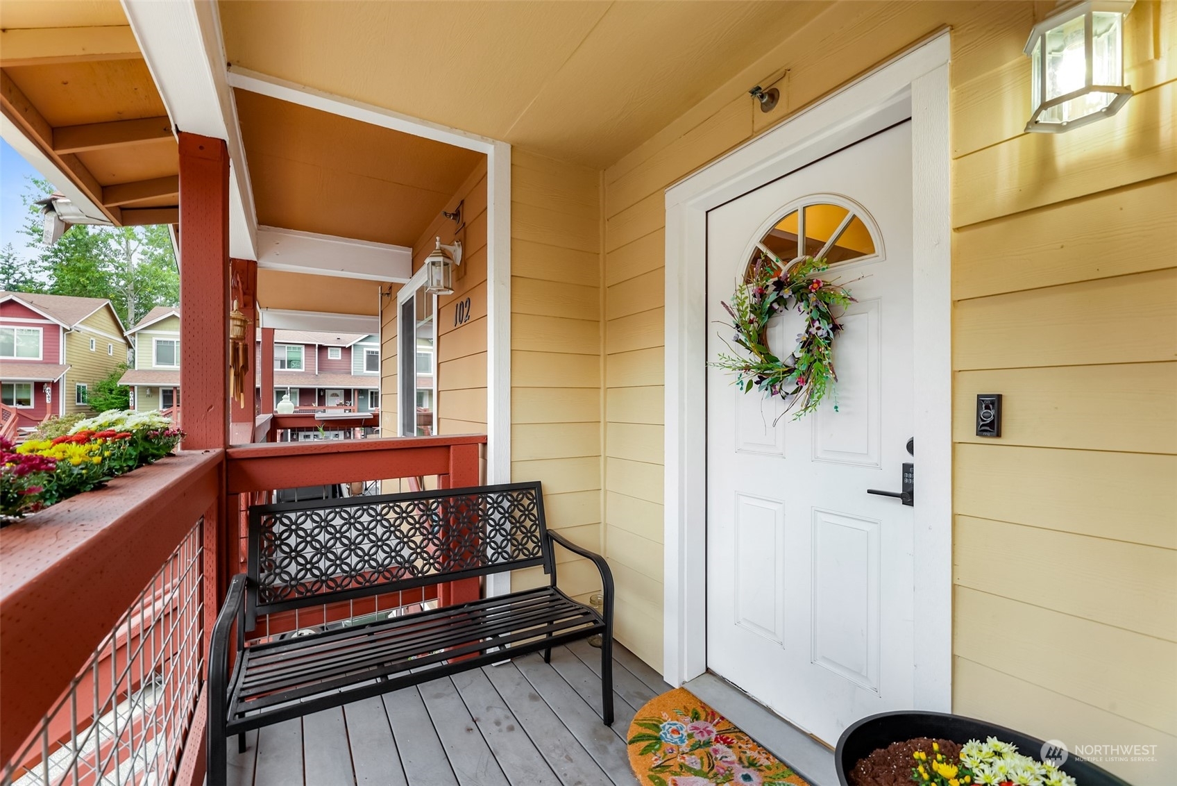 Property Photo: 4051 Eliza Avenue 103 WA 98226