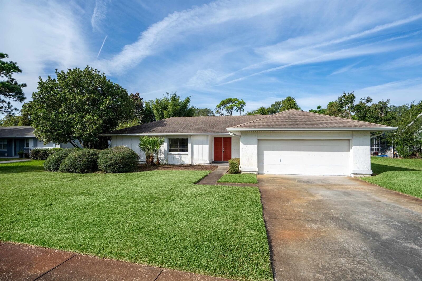 Property Photo:  686 Bahia Dr  FL 32086 