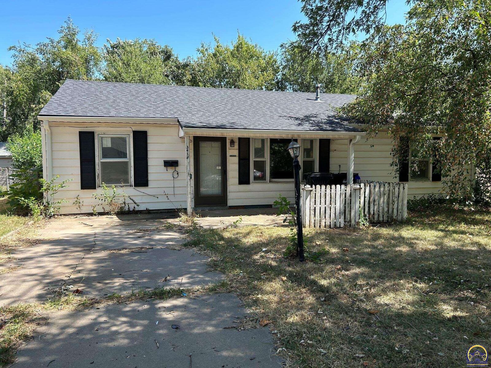 MLS230857 3418 SW Clare Ave, Topeka, KS 66611