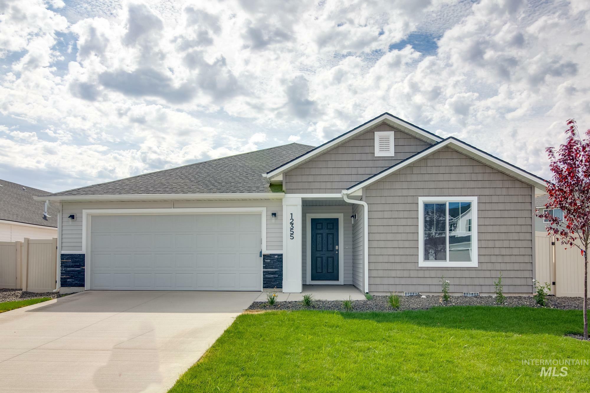 Property Photo: 16333 Taggart Ave ID 83607