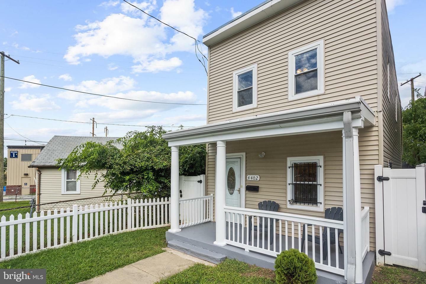 Property Photo:  4402 Kane Place NE  DC 20019 