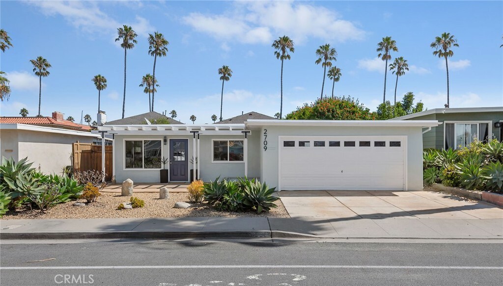 Property Photo:  2709 Pierpont Boulevard  CA 93001 