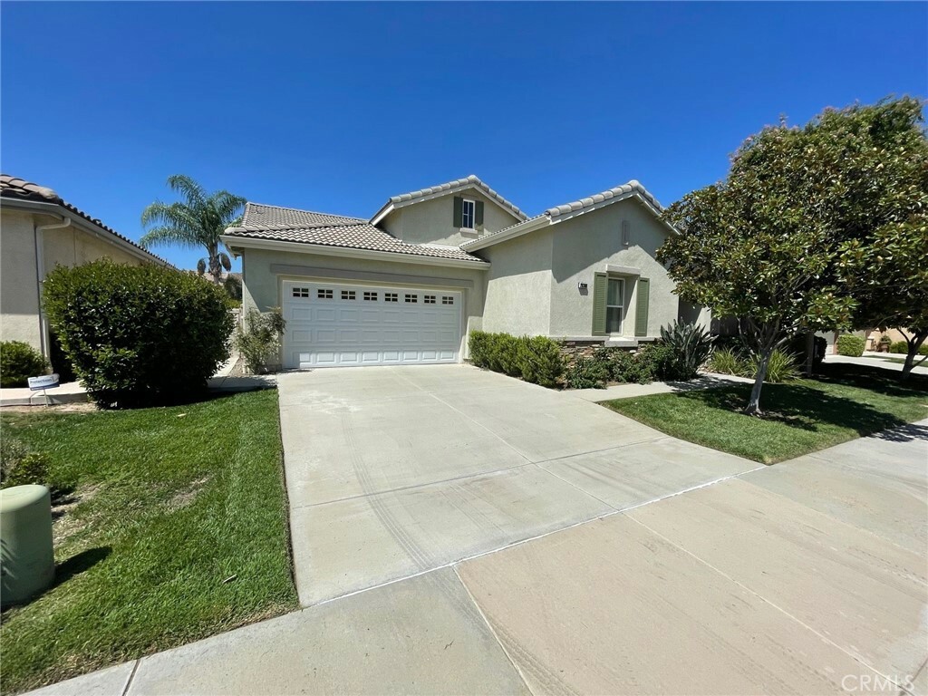 Property Photo: 28306 Pleasanton Court CA 92584