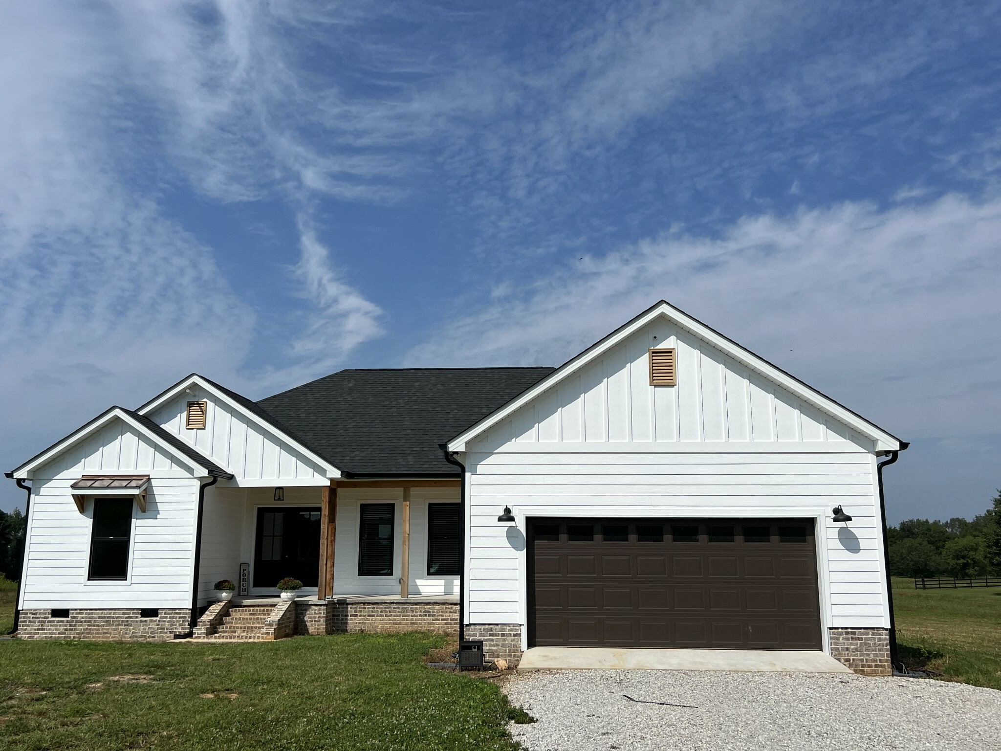 Property Photo:  452 Haddon Ln  TN 37398 