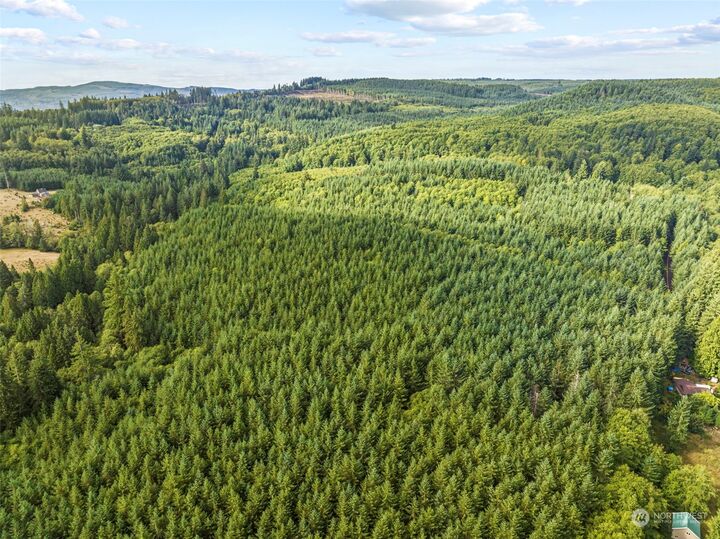 Property Photo:  0 Hunter Road  WA 98632 