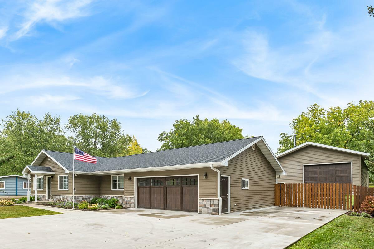 Property Photo: 461 North Street WI 54941