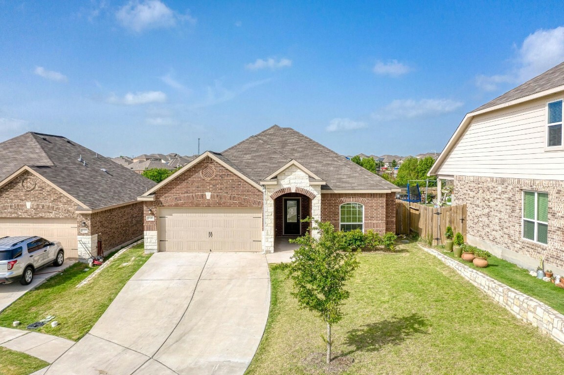 Property Photo: 19701 Woodrow Wilson Street TX 78653