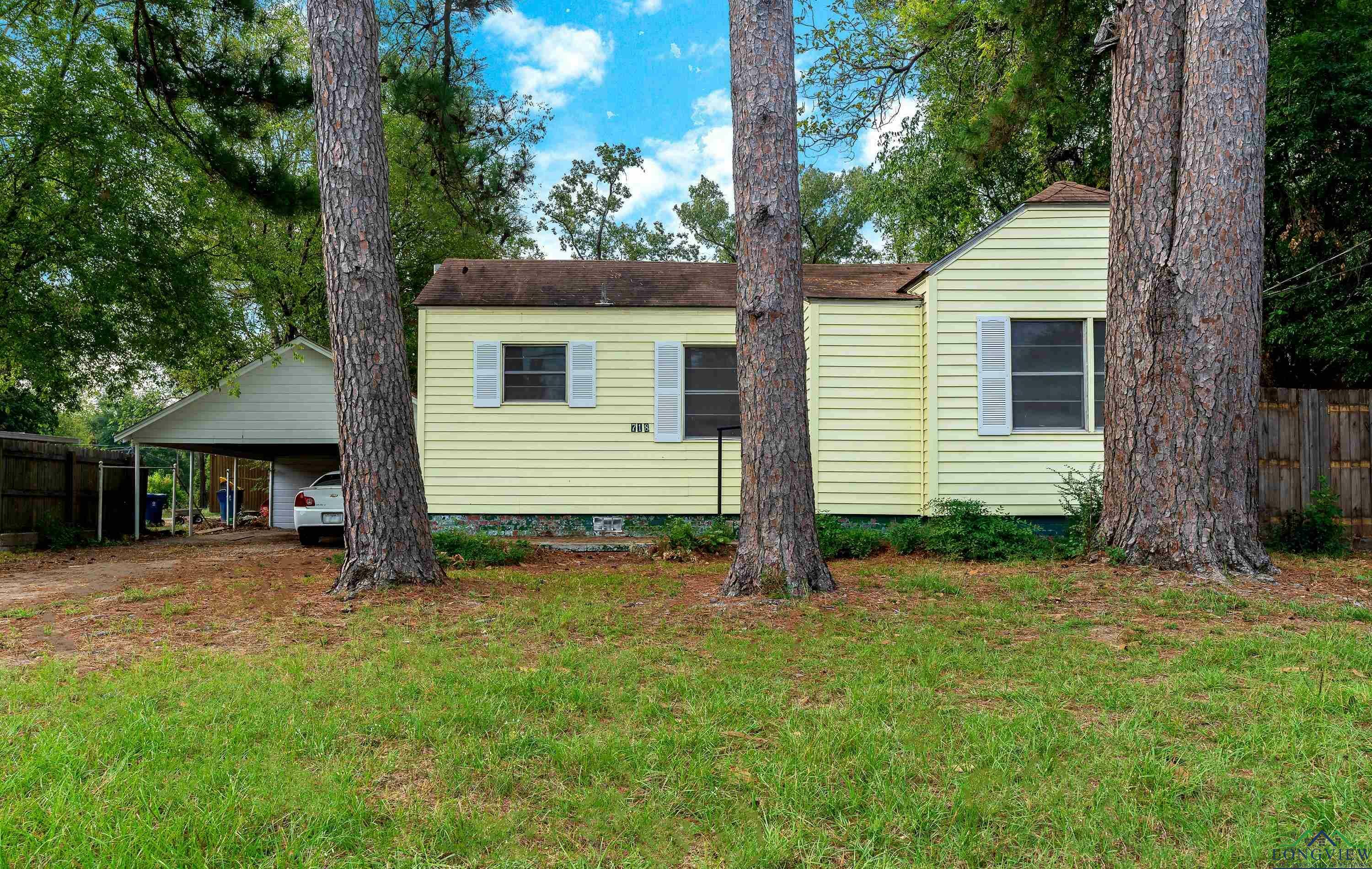 Property Photo:  718 Bean Ave  TX 75662 