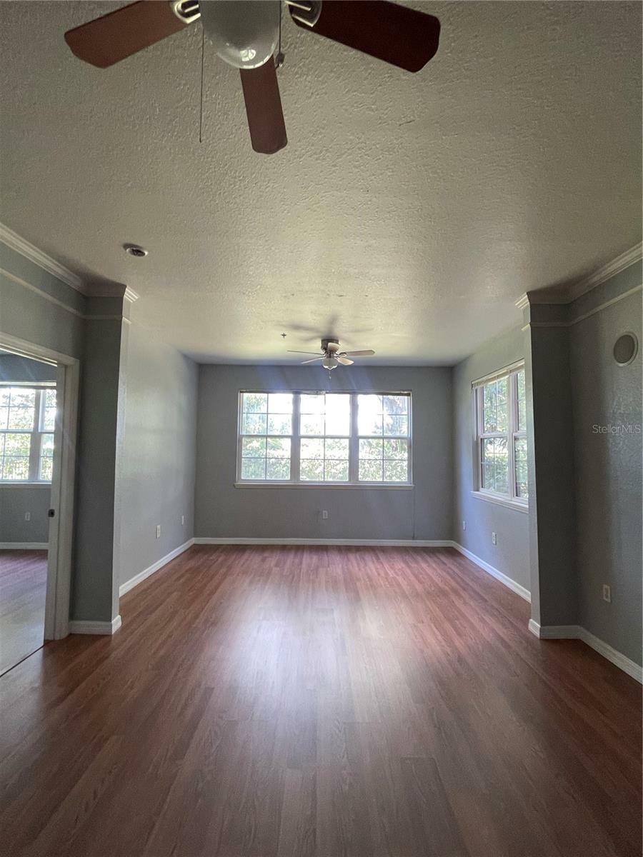 Property Photo:  6663 Queens Borough Avenue 104  FL 32835 