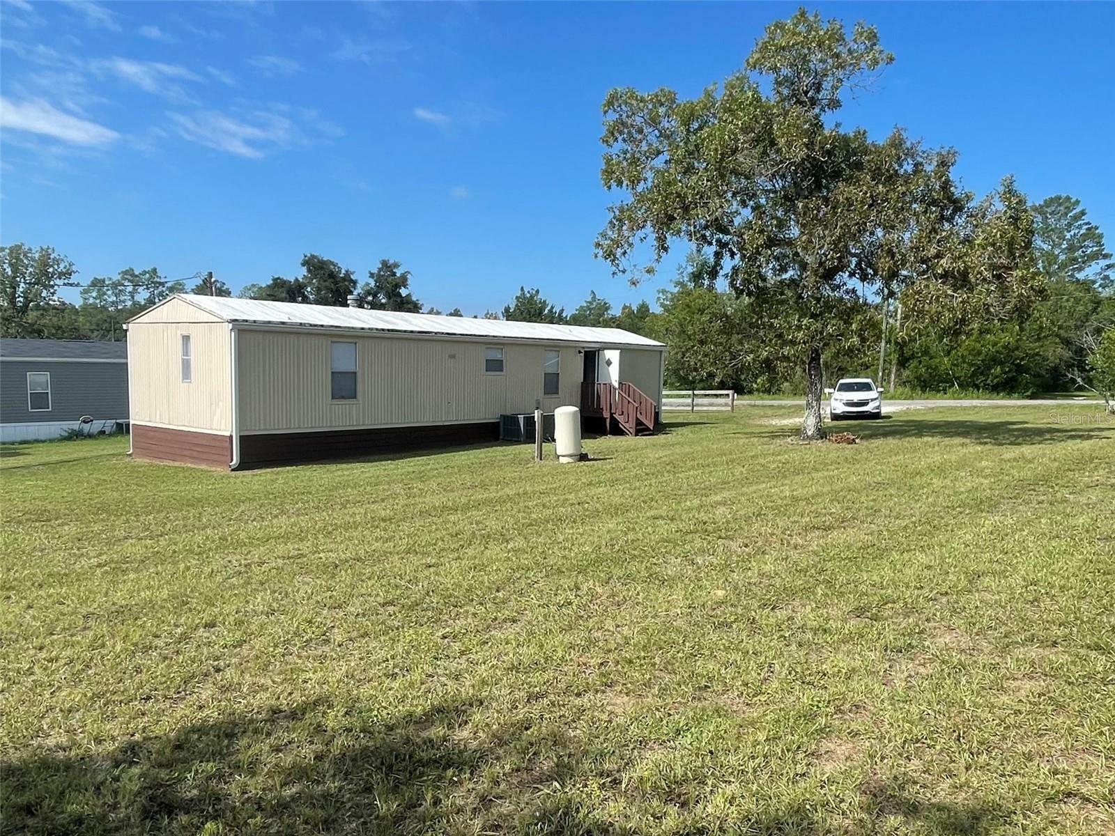 Property Photo:  6352 Hartness Drive  FL 34602 