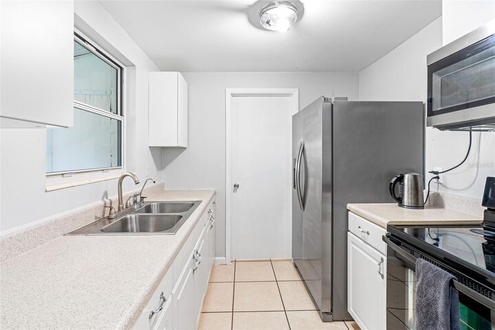 Property Photo: 969 Deltona Boulevard FL 32725
