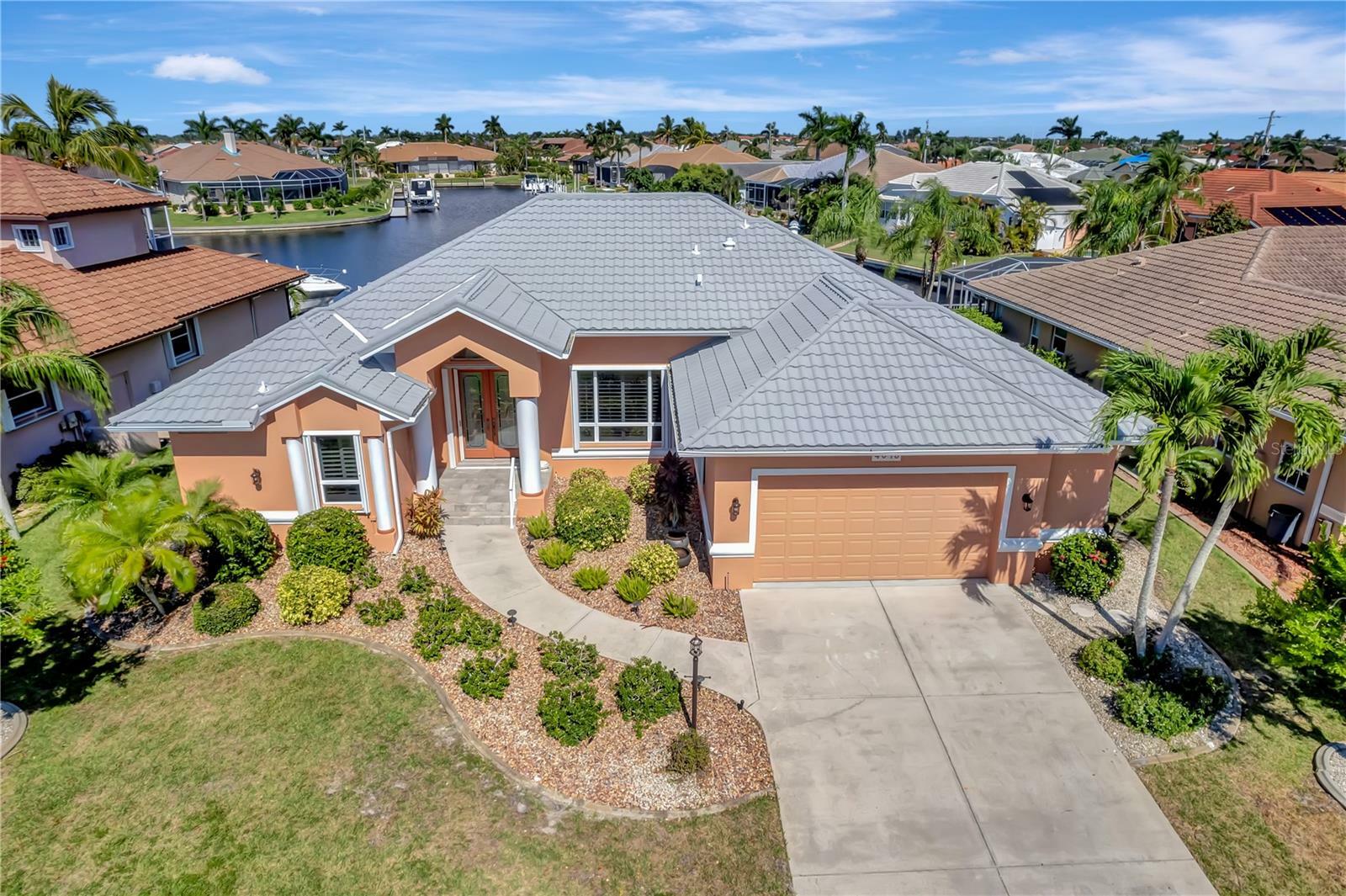 Property Photo: 4018 Bastia Court FL 33950