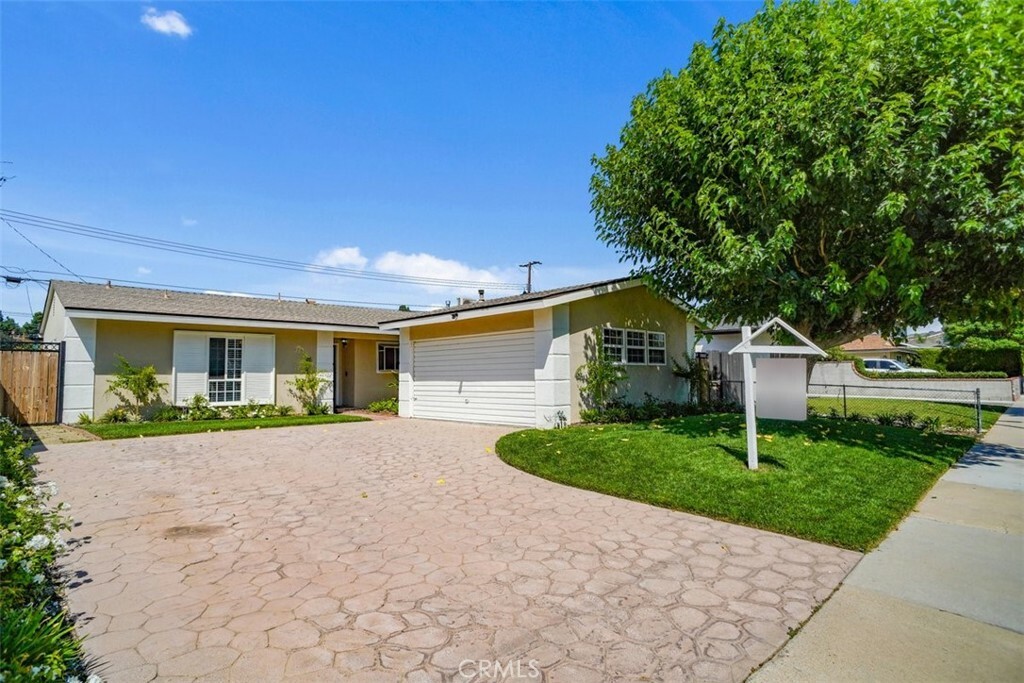 Property Photo:  22515 Paraguay Drive  CA 91350 