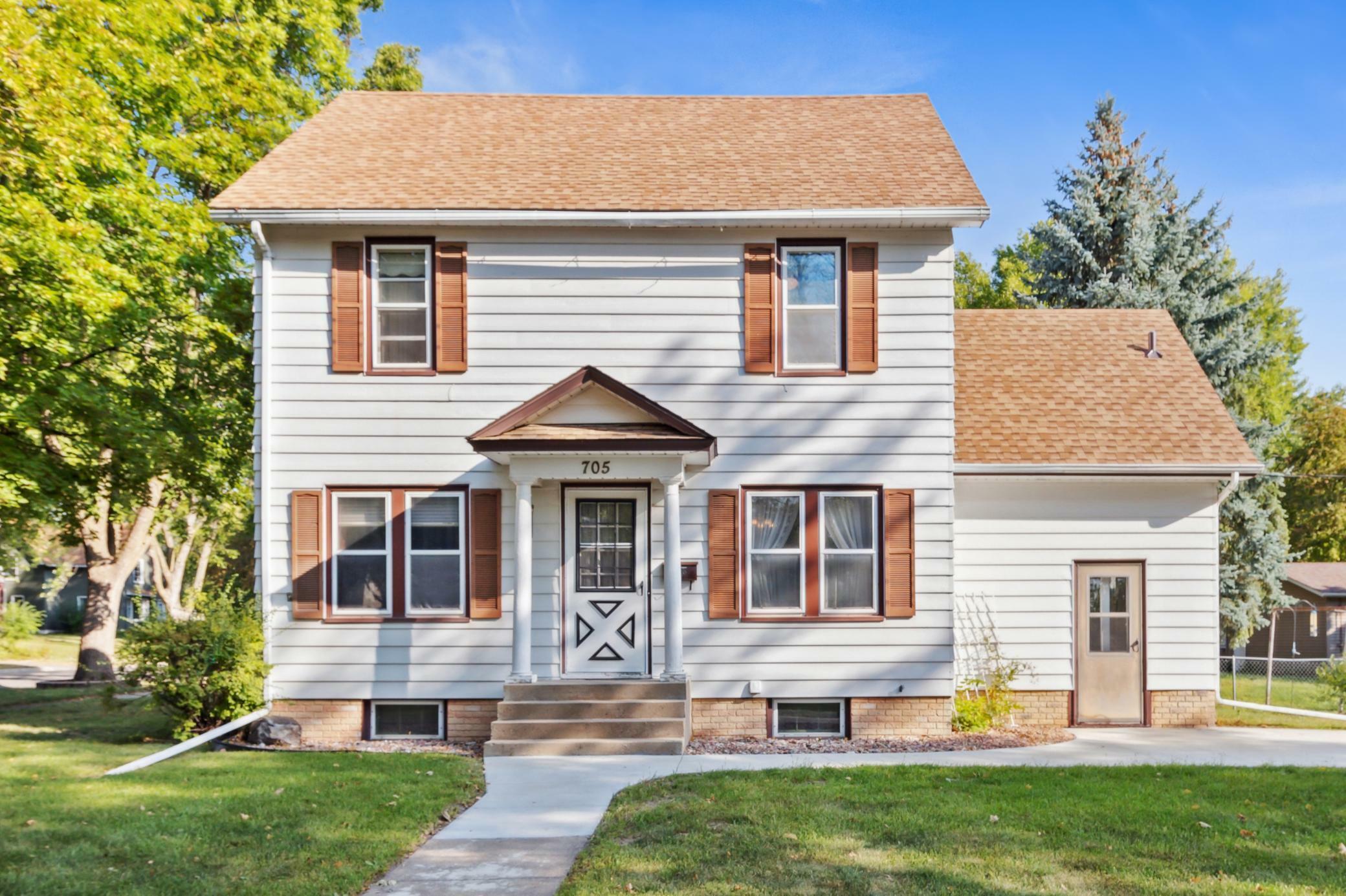 705 14th Street E  Glencoe MN 55336 photo