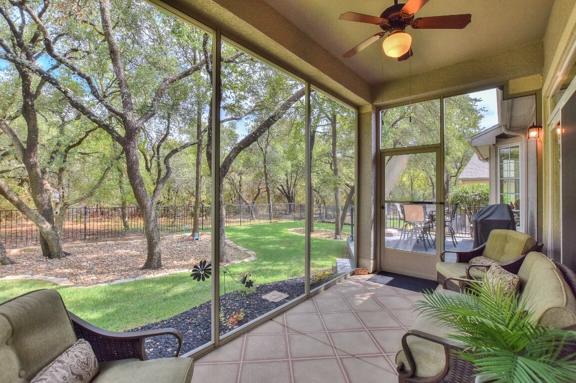 Property Photo:  622 Rio Grande Loop  TX 78633 