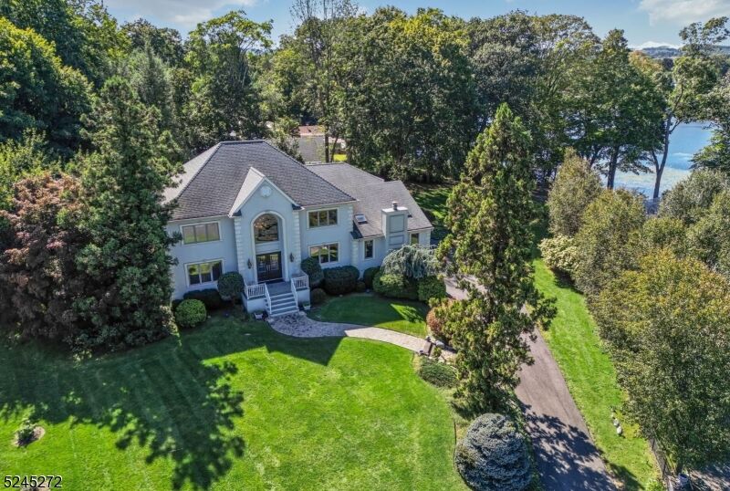 Property Photo:  11 Noreen Ln  NJ 07470 